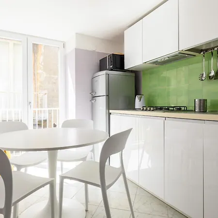 Appartamento Casa Ue' Ue' - Piazza Dante Napoli
