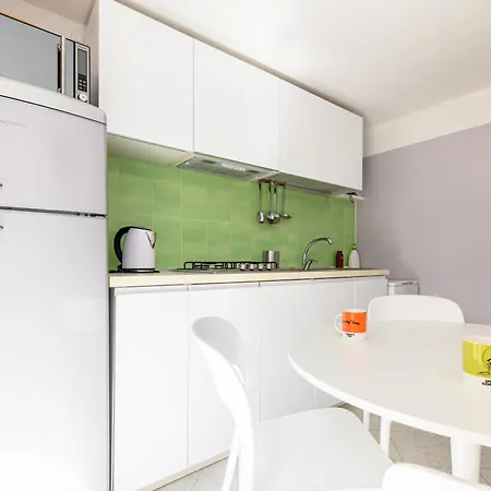Casa Ue' Ue' - Piazza Dante Napoli