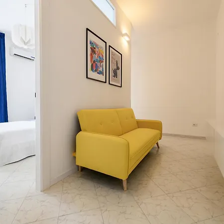 Casa Ue' Ue' - Piazza Dante & Wi-fi Neapol