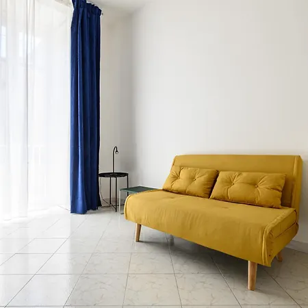 Casa Ue' Ue' - Piazza Dante & Wi-fi Apartament *